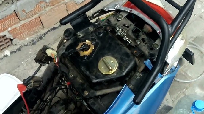 Triumph Motosiklet gaz kesme sorunu neden olur